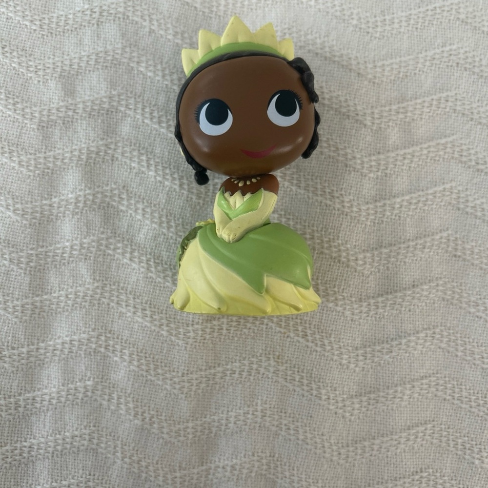 Funko Mystery Mini Disney Princesses and Companions PRINCESS TIANA Vinyl Figure.